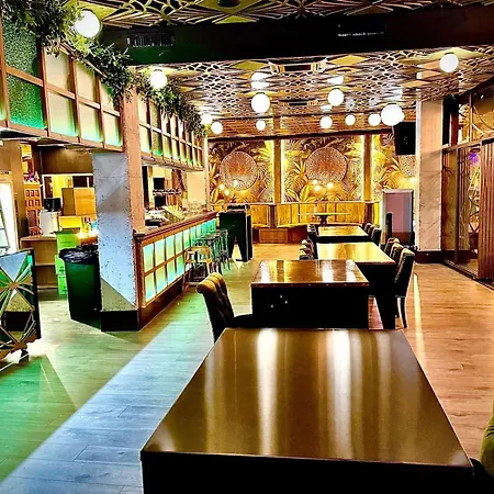 洛斯布拉塞罗斯酒店 3* Burgo