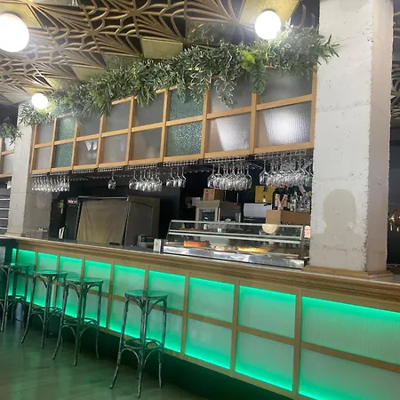 洛斯布拉塞罗斯酒店 3* Burgo